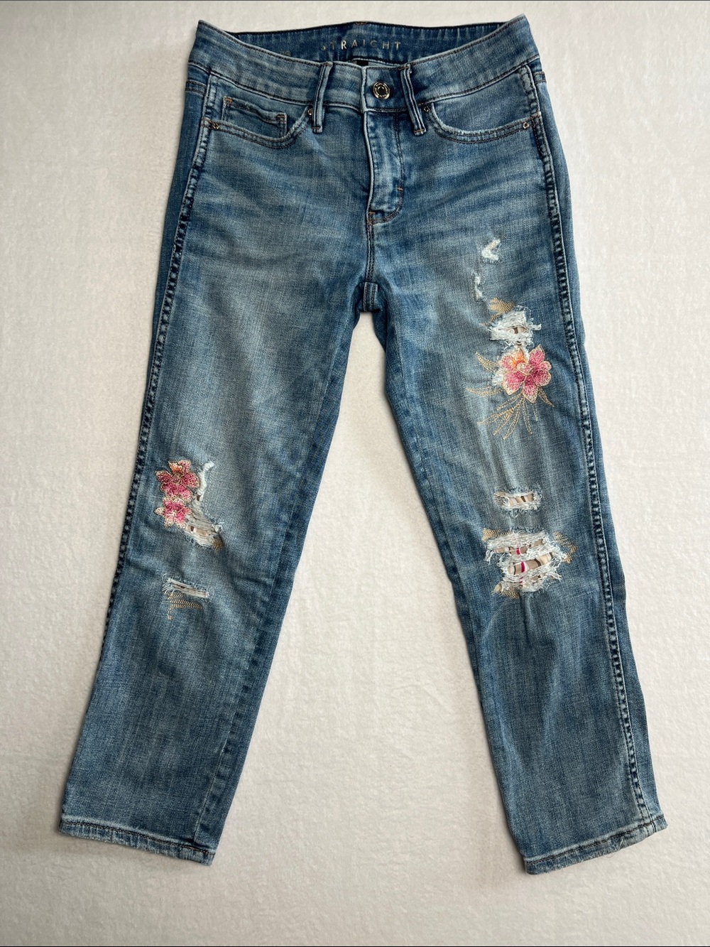 WHBM Straight Crop Jeans Women’s 0S Floral Embroidered Distressed Mid Rise Boho